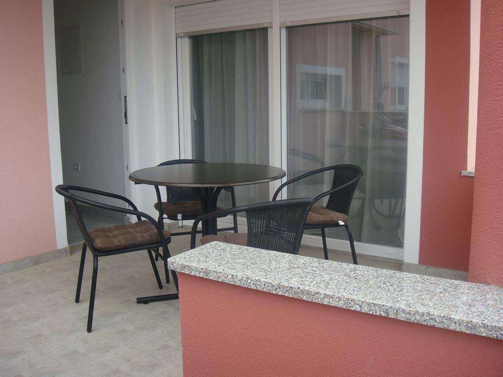 Apartments Vladimir Privlaka  Exterior foto