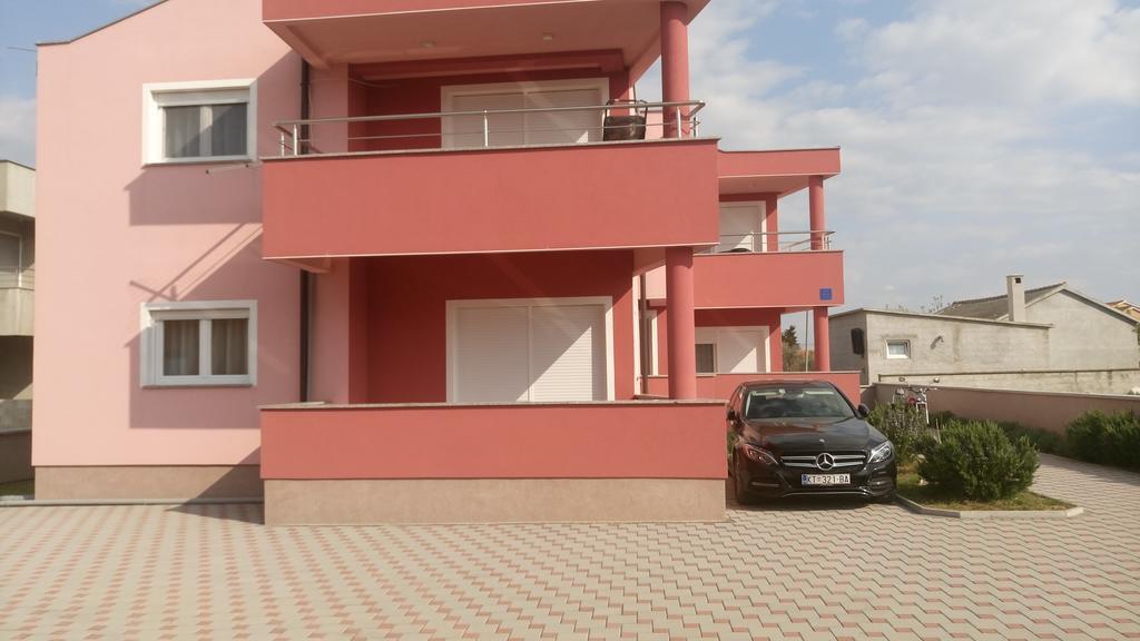 Apartments Vladimir Privlaka  Exterior foto